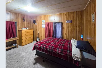 225 Doraleen Ln, Glide, OR 97443 - Photo 14