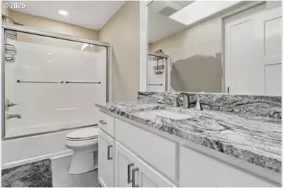 2701 SW Latourell Pl, Troutdale, OR 97060 - Photo 20