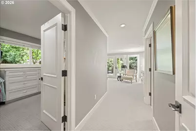 10640 SW Hawthorne Ln, Portland, OR 97225 - Photo 22