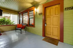 407 SE 28th Ave, Portland, OR 97214 - Photo 2