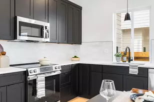 7195 SE Crystal Springs Blvd, Portland, OR 97206 - Photo 8