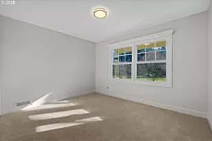 4221 SW 47th Dr, Portland, OR 97221 - Photo 36