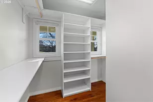 4221 SW 47th Dr, Portland, OR 97221 - Photo 32