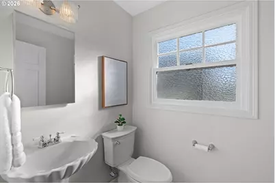 4221 SW 47th Dr, Portland, OR 97221 - Photo 22