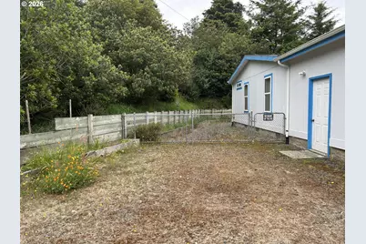 63439 Jerome Rd, Coos Bay, OR 97420 - Photo 4