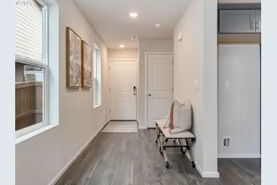 1505 NE 121st Ave, Vancouver, WA 98684 - Photo 2