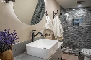 66505 Gerking Market Rd, Bend, OR 97703 - Photo 24