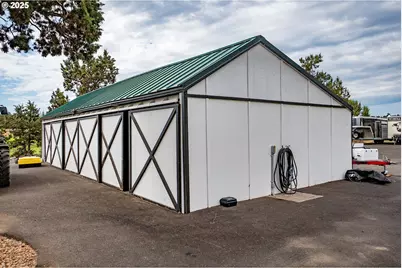 66505 Gerking Market Rd, Bend, OR 97703 - Photo 36