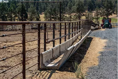 66505 Gerking Market Rd, Bend, OR 97703 - Photo 48