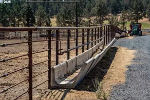 66505 Gerking Market Rd, Bend, OR 97703 - Photo 48