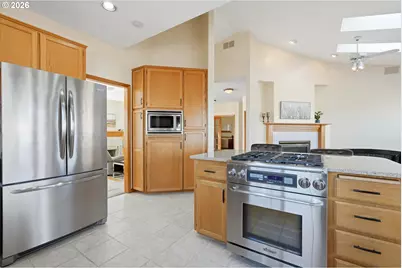 3857 SW Brittany Dr, Gresham, OR 97080 - Photo 14