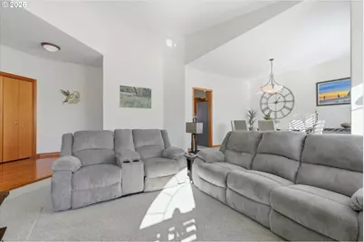 3857 SW Brittany Dr, Gresham, OR 97080 - Photo 8