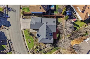 3857 SW Brittany Dr, Gresham, OR 97080 - Photo 40