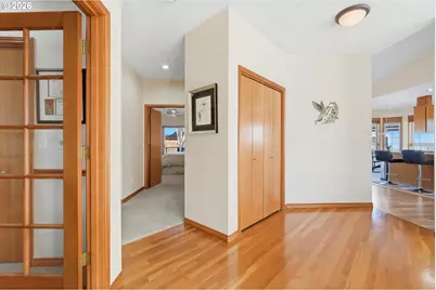 3857 SW Brittany Dr, Gresham, OR 97080 - Photo 6