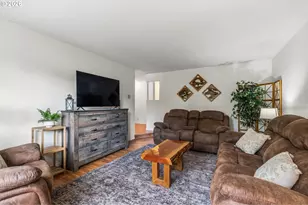 532 Warrington Ave, Eugene, OR 97404 - Photo 14
