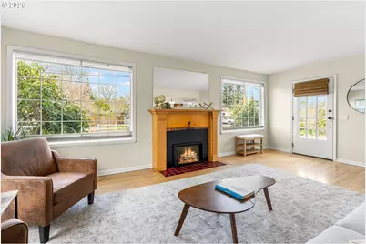 874 NE Birchwood Dr, Hillsboro, OR 97124 - Photo 6