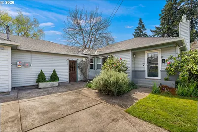 874 NE Birchwood Dr, Hillsboro, OR 97124 - Photo 4