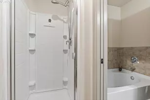 1965 NE 48th Way, Hillsboro, OR 97124 - Photo 14