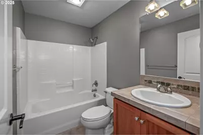 2764 Ridge Ln, West Linn, OR 97068 - Photo 32