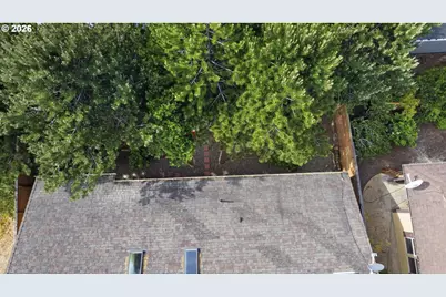 1620 38th Loop, Florence, OR 97439 - Photo 30