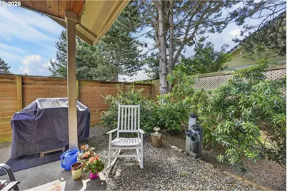 1620 38th Loop, Florence, OR 97439 - Photo 26