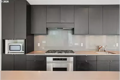 937 NW Glisan St #237, Portland, OR 97209 - Photo 8