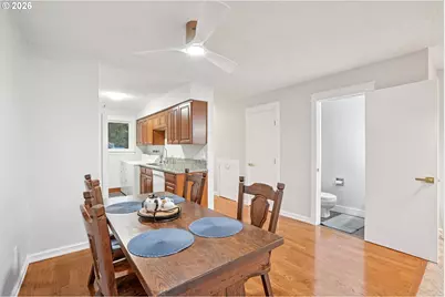 1302 NE Hogan Dr, Gresham, OR 97030 - Photo 8