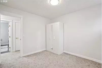 1302 NE Hogan Dr, Gresham, OR 97030 - Photo 18