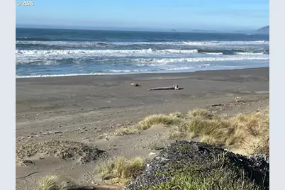 33382 Cedar Valley Rd, Gold Beach, OR 97444 - Photo 10