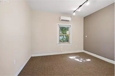 299 Mill St, Falls City, OR 97344 - Photo 12