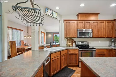 14900 NE Critter Hill Dr, Amboy, WA 98601 - Photo 10