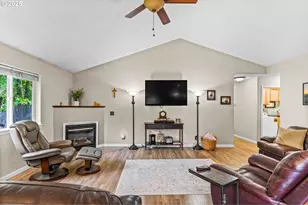 41871 N River Dr, Sweet Home, OR 97386 - Photo 8