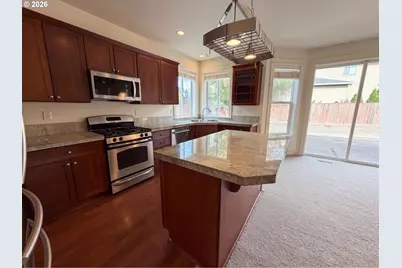 606 10th Ct, Lafayette, OR 97127 - Photo 2