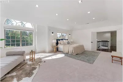 6145 SW Sweetbriar Ct, Portland, OR 97221 - Photo 20