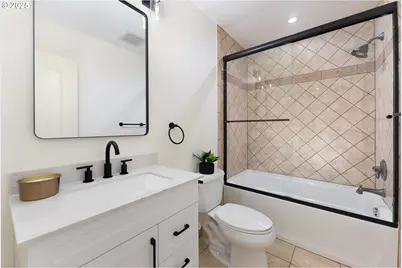 6145 SW Sweetbriar Ct, Portland, OR 97221 - Photo 30