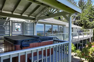 27840 Thimbleberry Rd, Gold Beach, OR 97444 - Photo 26