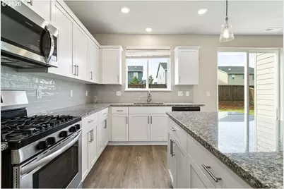 6448 SE 22nd St, Gresham, OR 97080 - Photo 16