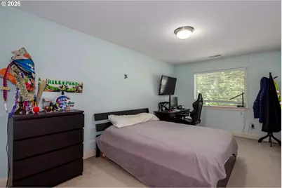 12142 SE Ogden Ct, Portland, OR 97266 - Photo 24