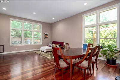 12142 SE Ogden Ct, Portland, OR 97266 - Photo 10
