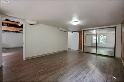 7925 SW 11th Ave, Portland, OR 97219 - Photo 36