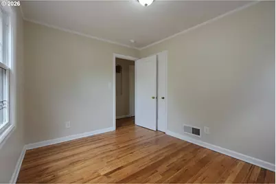 7925 SW 11th Ave, Portland, OR 97219 - Photo 18