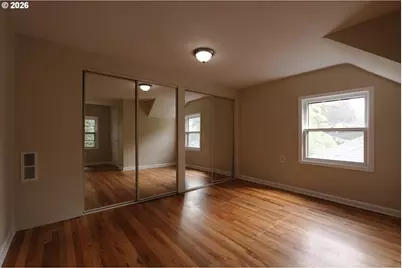 7925 SW 11th Ave, Portland, OR 97219 - Photo 20