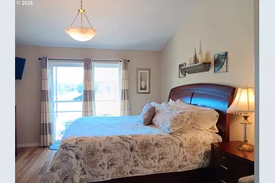 5118 NE Voyage Ave, Lincoln City, OR 97367 - Photo 16