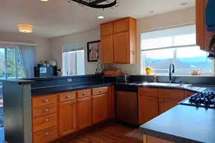 5118 NE Voyage Ave, Lincoln City, OR 97367 - Photo 10