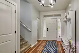 960 NE Cascadia Ridge Dr, Estacada, OR 97023 - Photo 4