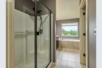 960 NE Cascadia Ridge Dr, Estacada, OR 97023 - Photo 20
