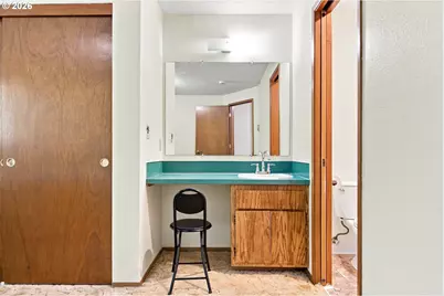 2898 SE 90th Pl, Portland, OR 97266 - Photo 20