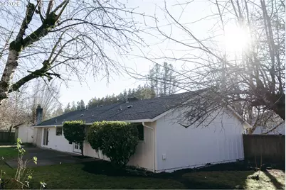 2573 SE Meadowlark Dr, Hillsboro, OR 97123 - Photo 32