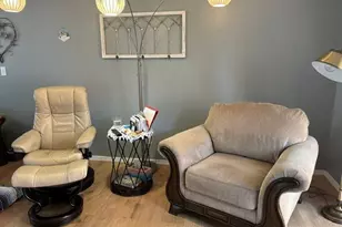 968 W L St, Springfield, OR 97477 - Photo 6