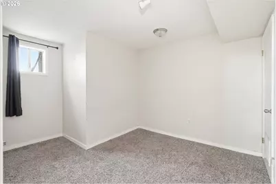 6660 Shasta Way, Klamath Falls, OR 97603 - Photo 32